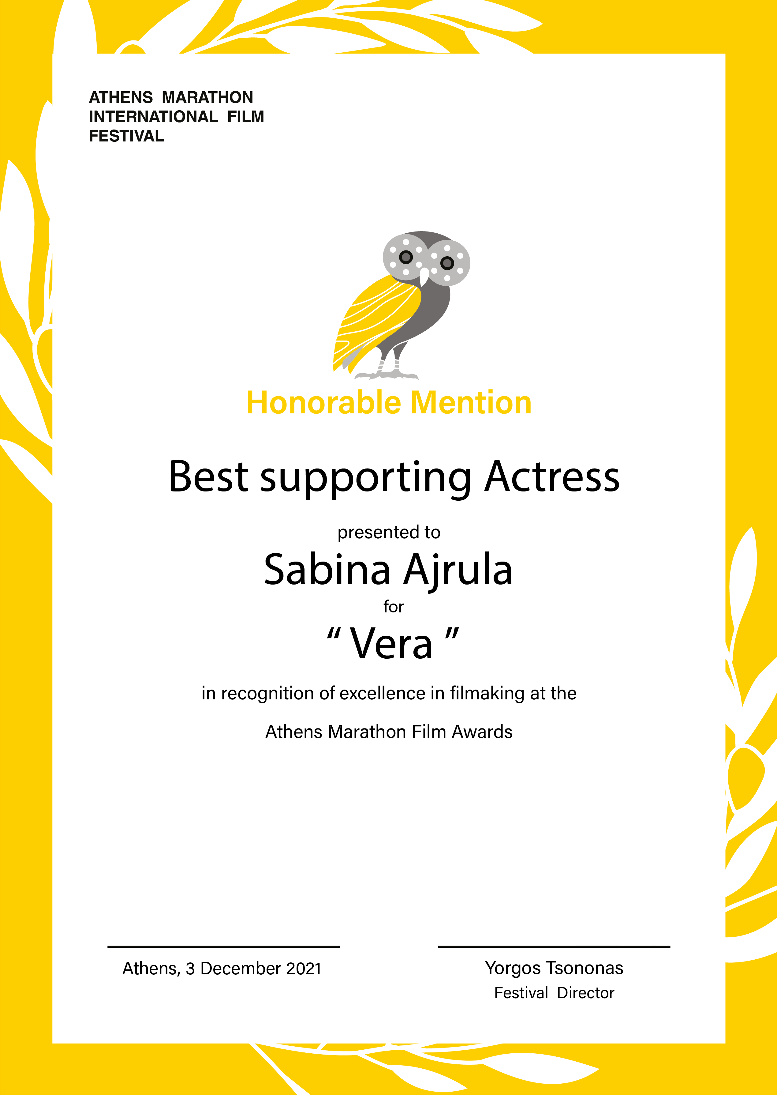 Best supporting Actress HONORABLE MENTION 2021